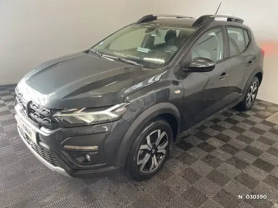DACIA SANDERO III - voiture d'occasion - Photo 1