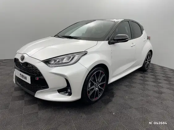 TOYOTA YARIS IV - voiture d'occasion - Photo 1