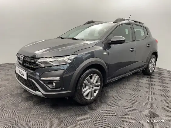 DACIA SANDERO III - voiture d'occasion - Photo 1