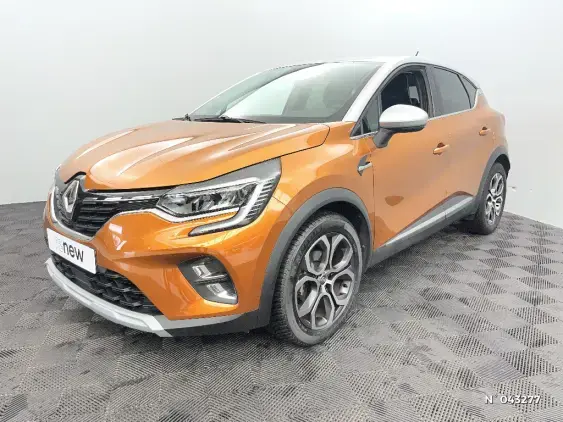 RENAULT CAPTUR II - voiture d'occasion - Photo 1