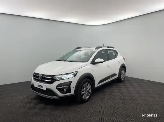 DACIA SANDERO III - voiture d'occasion - Photo 1