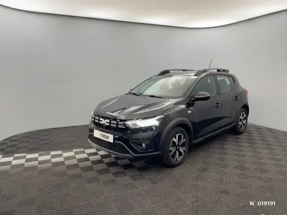 DACIA SANDERO III - voiture d'occasion - Photo 1