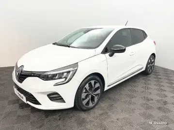 Acheter RENAULT CLIO Clio E-Tech full hybrid 145 Evolution occasion en vente à RENAULT SAINT-MAXIMIN GUEUDET 1880