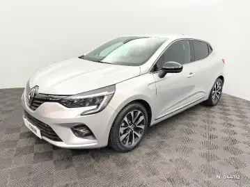 Acheter RENAULT CLIO Clio E-Tech full hybrid 145 Techno occasion en vente à RENAULT SAINT-MAXIMIN GUEUDET 1880