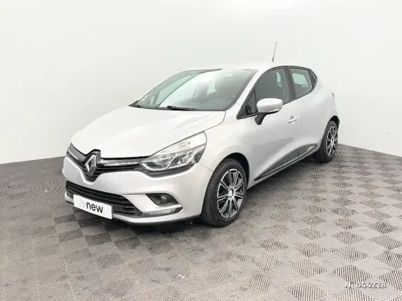 RENAULT CLIO IV - voiture d'occasion - Photo 1