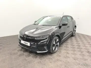 Acheter RENAULT MEGANE Megane E-Tech EV40 130ch standard charge Equilibre occasion en vente à RENAULT SAINT-MAXIMIN GUEUDET 1880