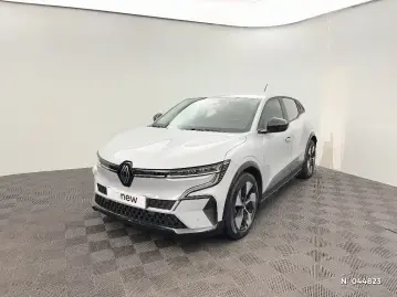 Acheter RENAULT MEGANE Megane E-Tech EV40 130ch standard charge Equilibre occasion en vente à RENAULT SAINT-MAXIMIN GUEUDET 1880