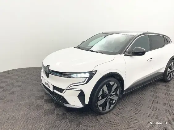 RENAULT MEGANE V - voiture d'occasion - Photo 1