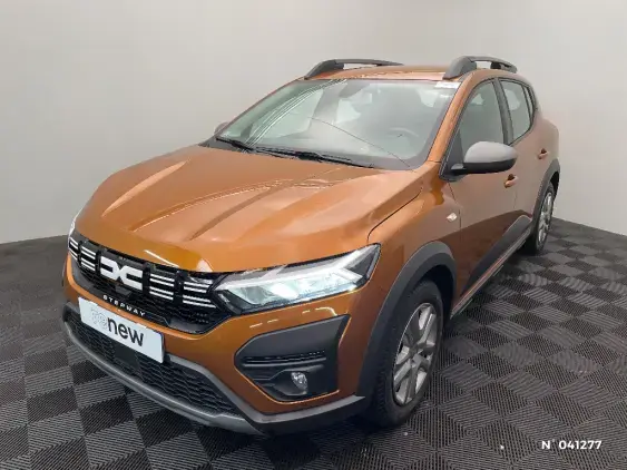 DACIA SANDERO III - voiture d'occasion - Photo 1