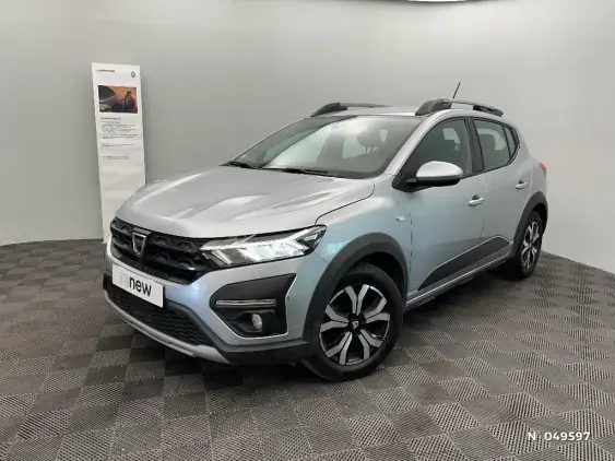 DACIA SANDERO III - voiture d'occasion - Photo 1