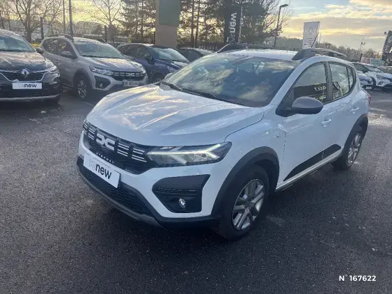 DACIA SANDERO III - voiture d'occasion - Photo 1
