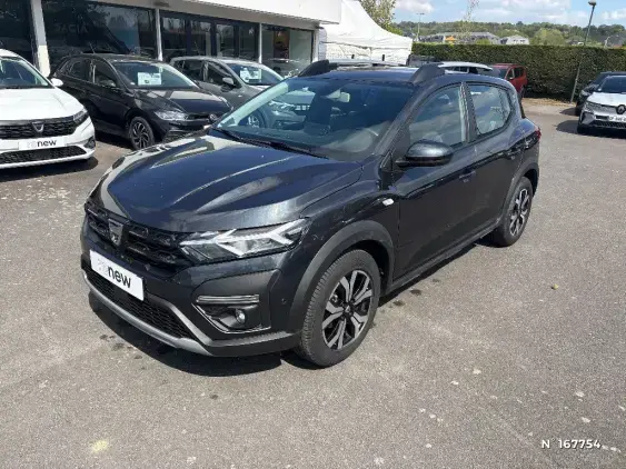 DACIA SANDERO III - voiture d'occasion - Photo 1