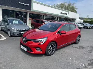 Acheter RENAULT CLIO Clio E-Tech 140 - 21N Intens occasion en vente à RENAULT DEAUVILLE GUEUDET 1880