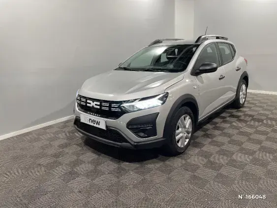 DACIA SANDERO III - voiture d'occasion - Photo 1