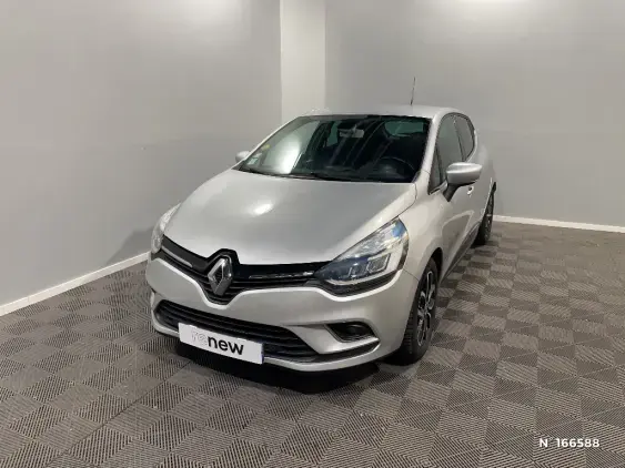 RENAULT CLIO IV - voiture d'occasion - Photo 1