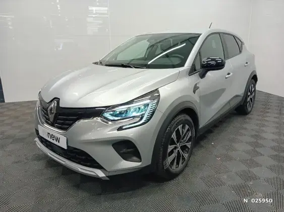 RENAULT CAPTUR II - voiture d'occasion - Photo 1