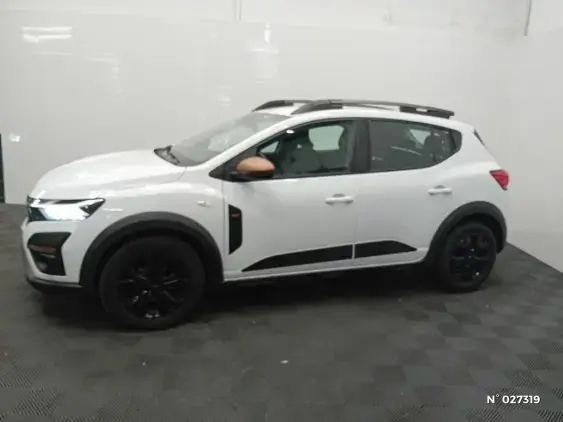 DACIA SANDERO III - voiture d'occasion - Photo 1