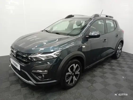 DACIA SANDERO III - voiture d'occasion - Photo 1