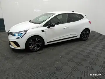 Acheter RENAULT CLIO Clio E-Tech full hybrid 145 Engineered occasion en vente à RENAULT YVETOT GUEUDET 1880
