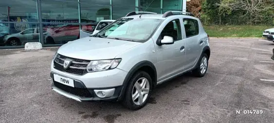 DACIA SANDERO II - voiture d'occasion - Photo 1