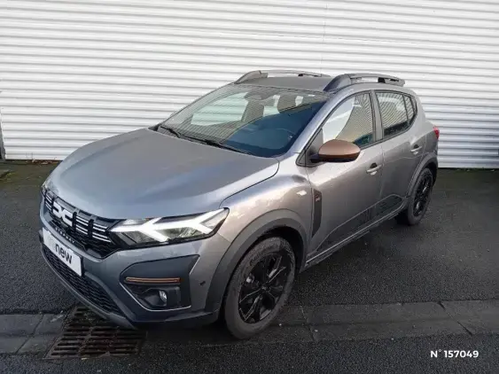 DACIA SANDERO III - voiture d'occasion - Photo 1