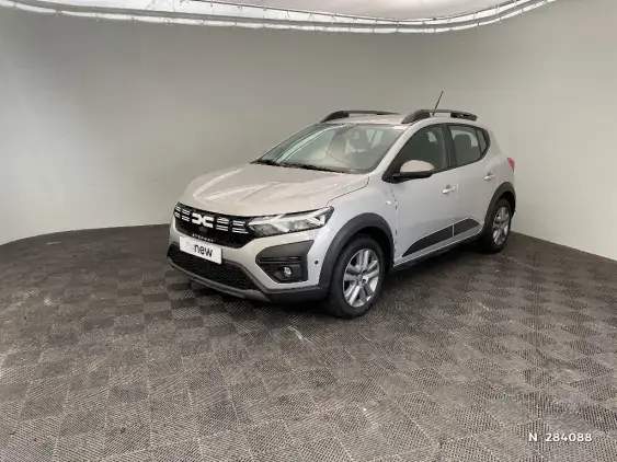 DACIA SANDERO III - voiture d'occasion - Photo 1