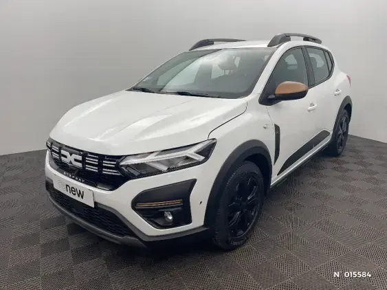 DACIA SANDERO III - voiture d'occasion - Photo 1