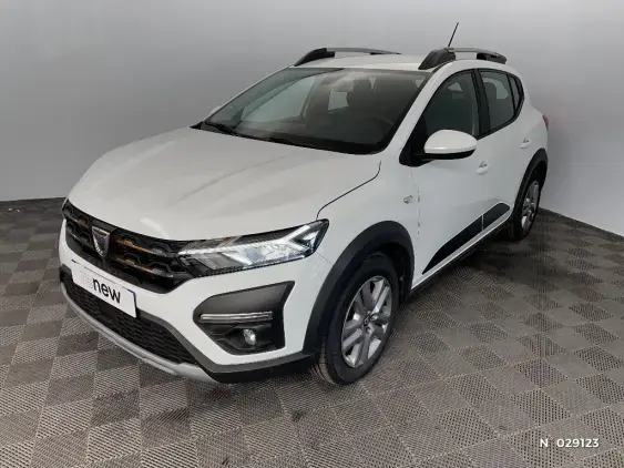 DACIA SANDERO III - voiture d'occasion - Photo 1