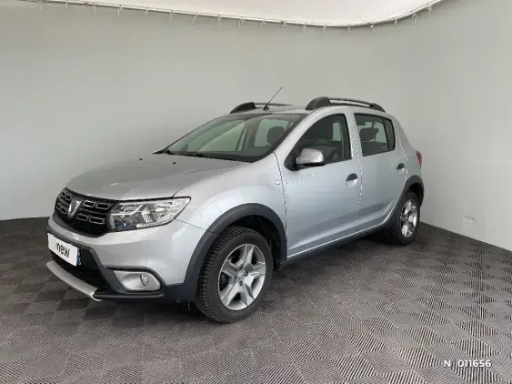 DACIA SANDERO II - voiture d'occasion - Photo 1