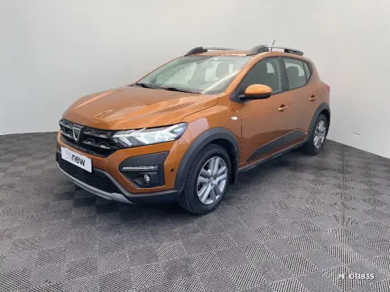 DACIA SANDERO III - voiture d'occasion - Photo 1