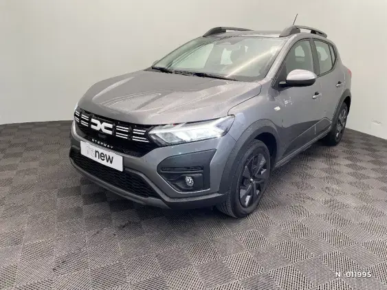 DACIA SANDERO III - voiture d'occasion - Photo 1