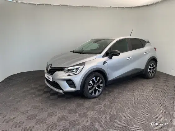 RENAULT CAPTUR II - voiture d'occasion - Photo 1