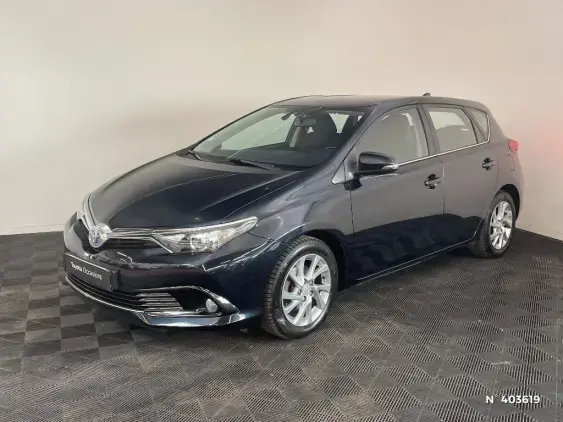 TOYOTA AURIS II - voiture d'occasion - Photo 1