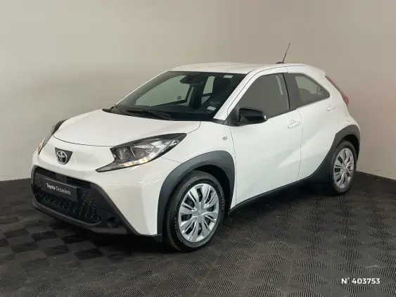 TOYOTA AYGO X - voiture d'occasion - Photo 1