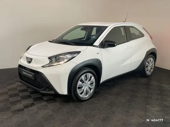 TOYOTA AYGO X - voiture d'occasion - Photo 1