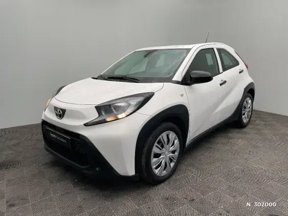 TOYOTA AYGO X - voiture d'occasion - Photo 1