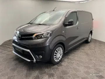Acheter TOYOTA PROACE COMBI PROACE MEDIUM 2.0L 150 D-4D BVM6 BUSINESS occasion en vente à TOYOTA BEAUVAIS GUEUDET 1880