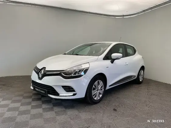 RENAULT CLIO IV - voiture d'occasion - Photo 1
