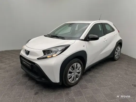 TOYOTA AYGO X - voiture d'occasion - Photo 1
