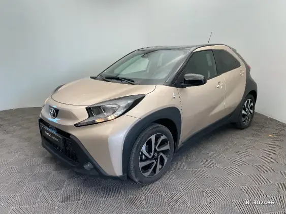 TOYOTA AYGO X - voiture d'occasion - Photo 1