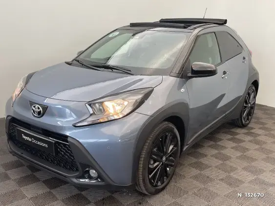 TOYOTA AYGO X - voiture d'occasion - Photo 1