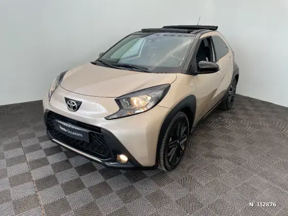 TOYOTA AYGO X - voiture d'occasion - Photo 1