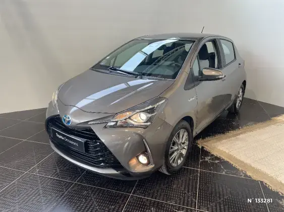 TOYOTA YARIS III - voiture d'occasion - Photo 1