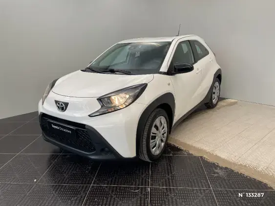 TOYOTA AYGO X - voiture d'occasion - Photo 1
