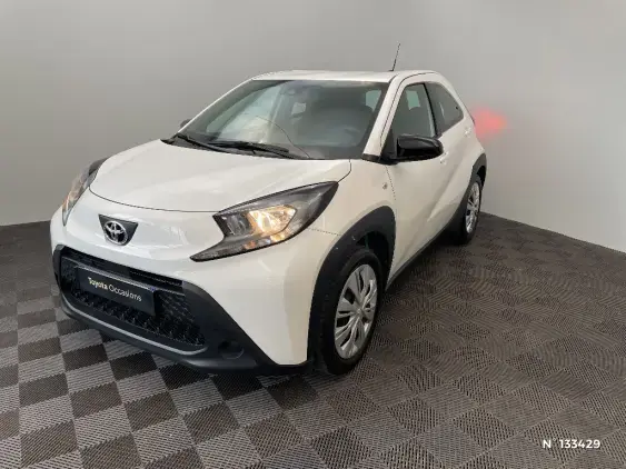 TOYOTA AYGO X - voiture d'occasion - Photo 1