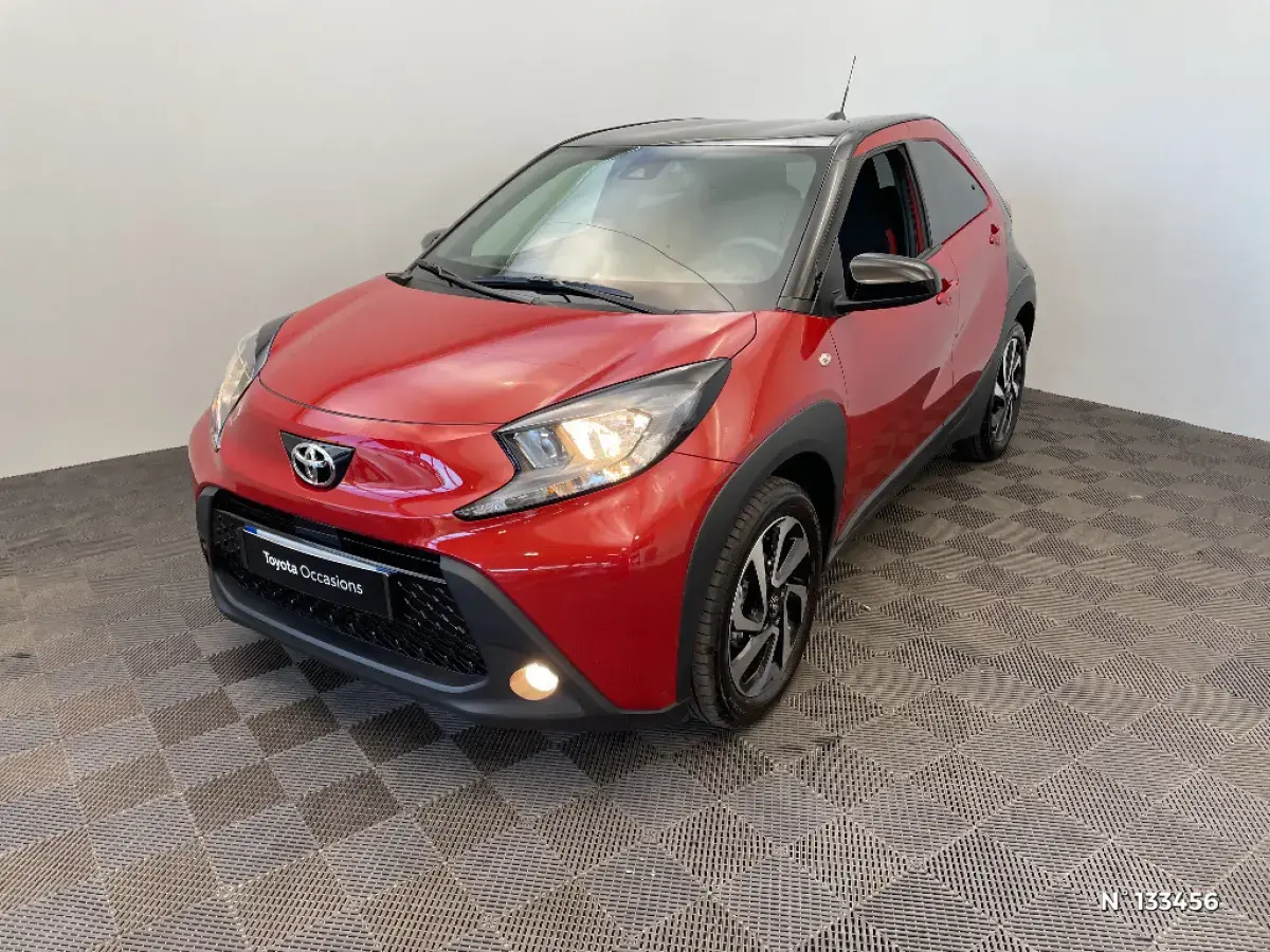 TOYOTA AYGO X
