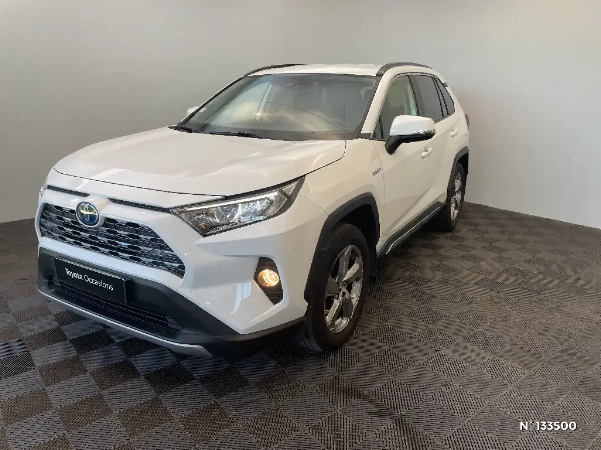 TOYOTA RAV4 V