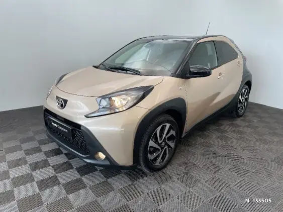 TOYOTA AYGO X - voiture d'occasion - Photo 1