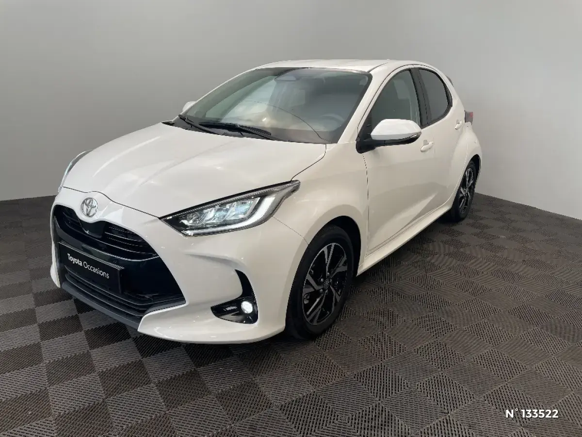 TOYOTA YARIS IV