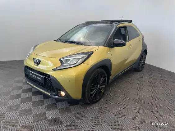 TOYOTA AYGO X - voiture d'occasion - Photo 1